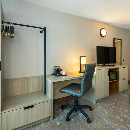 Comfort Inn Лаваль Экстерьер фото