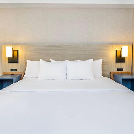 Comfort Inn Лаваль Экстерьер фото