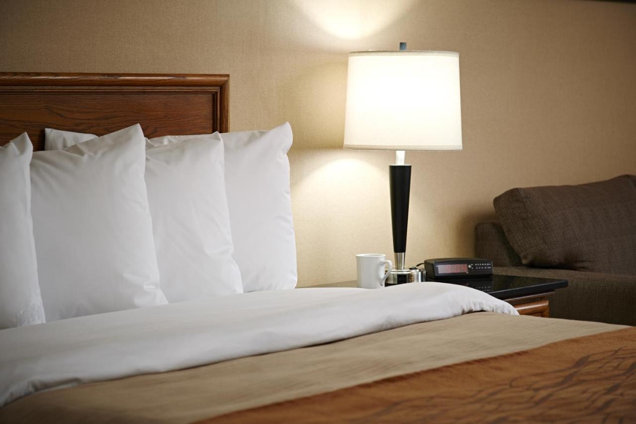 Comfort Inn Лаваль Экстерьер фото