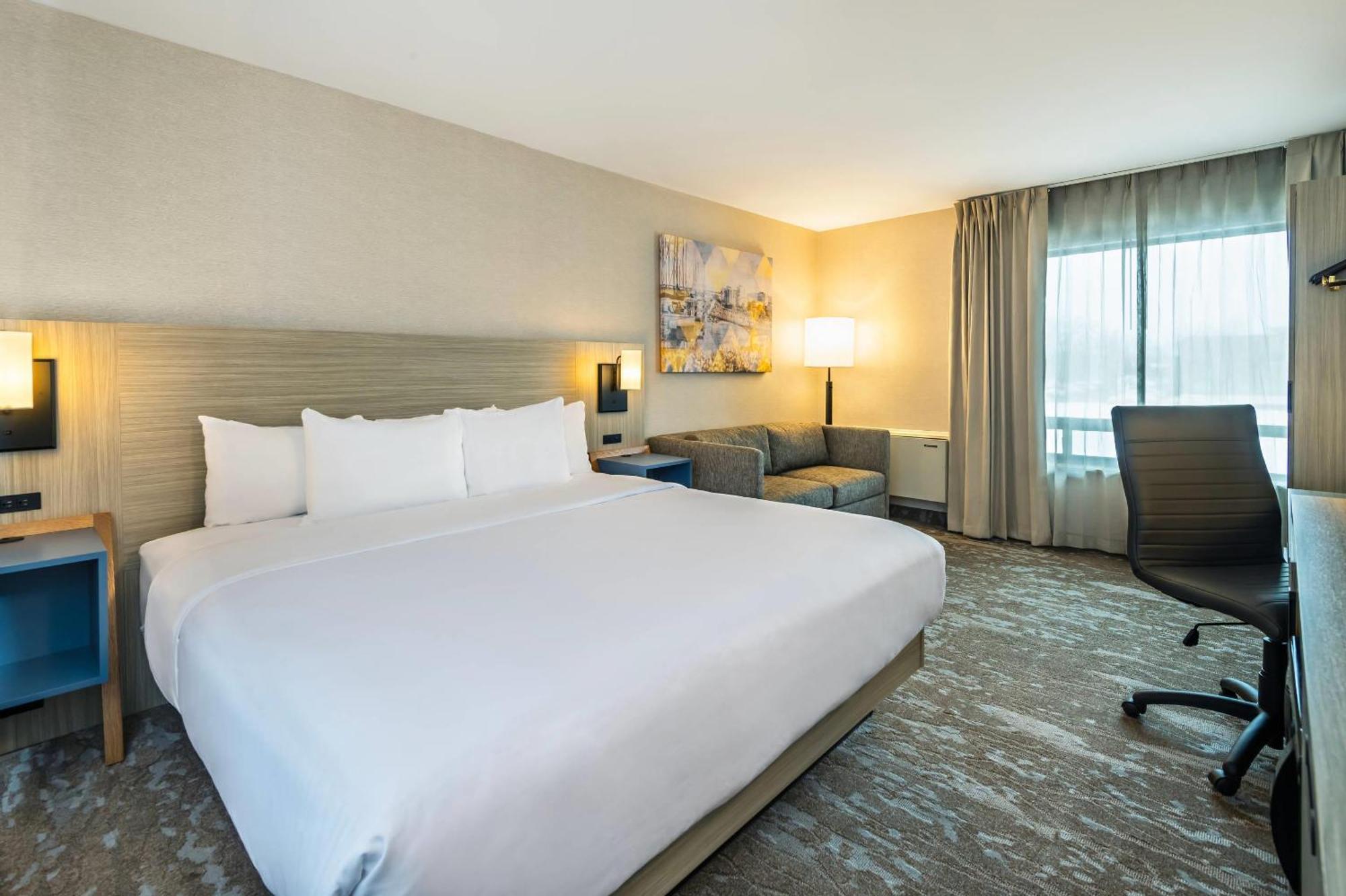 Comfort Inn Лаваль Экстерьер фото